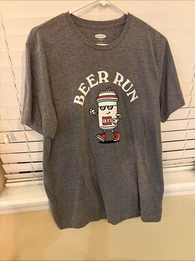 Old Navy Gray 'Beer Run' Graphic Short-Sleeve Tee
